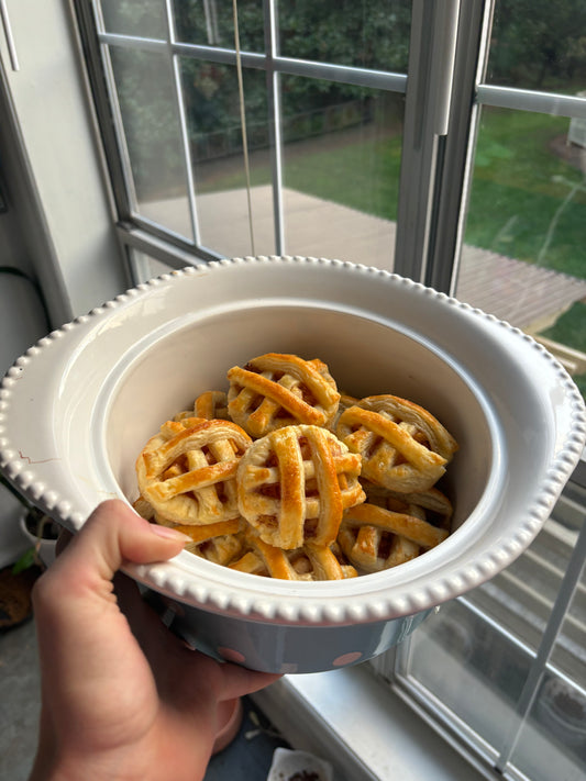 mini apple pies